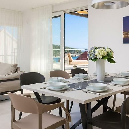 Luxury Villa Lucice View 밀나 외부 사진