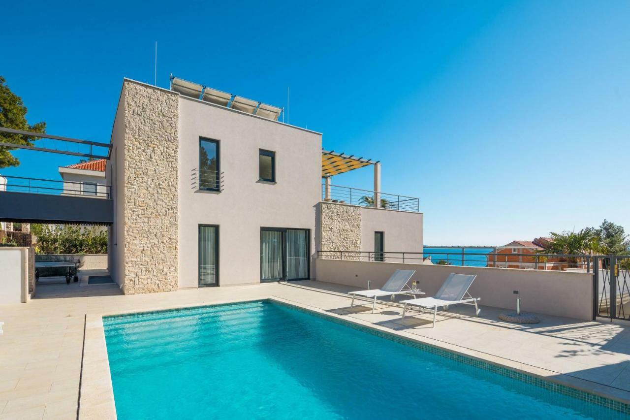 Luxury Villa Lucice View 밀나 외부 사진